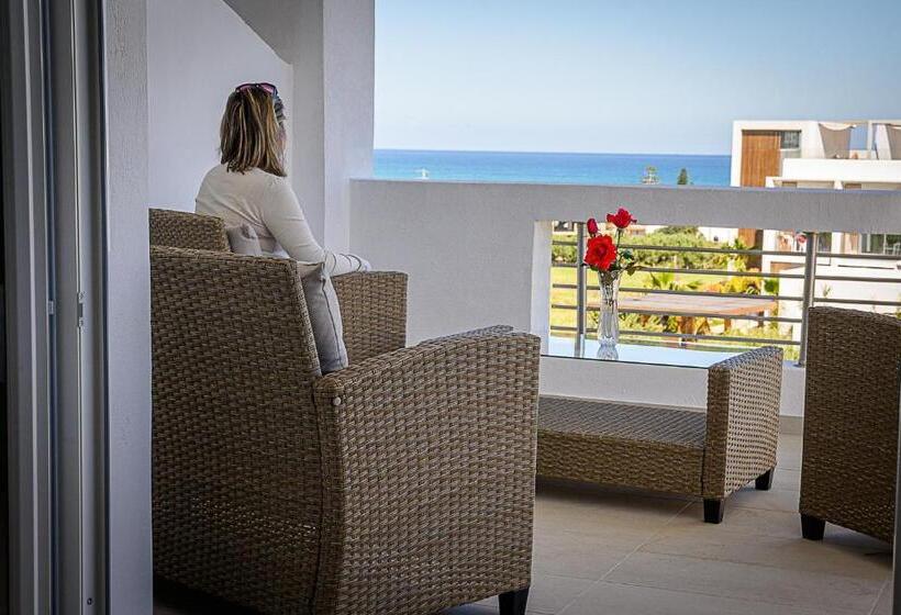 海の見えるスタンダードスタジオ, Sunsea Studios