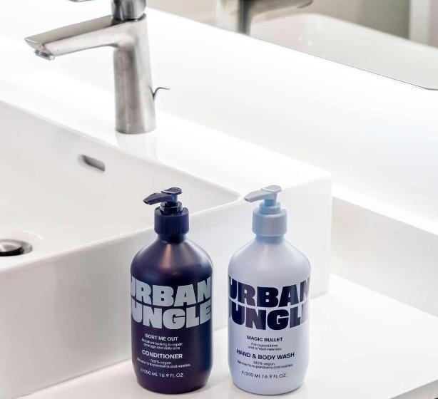 Standart Stüdyo, Yotelpad London Stratford