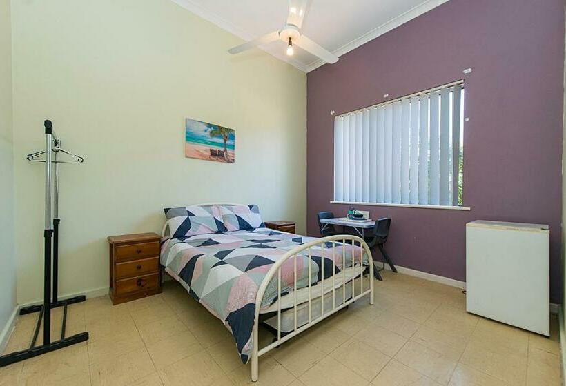اتاق استاندارد یک نفره, Victoria Park Lodge