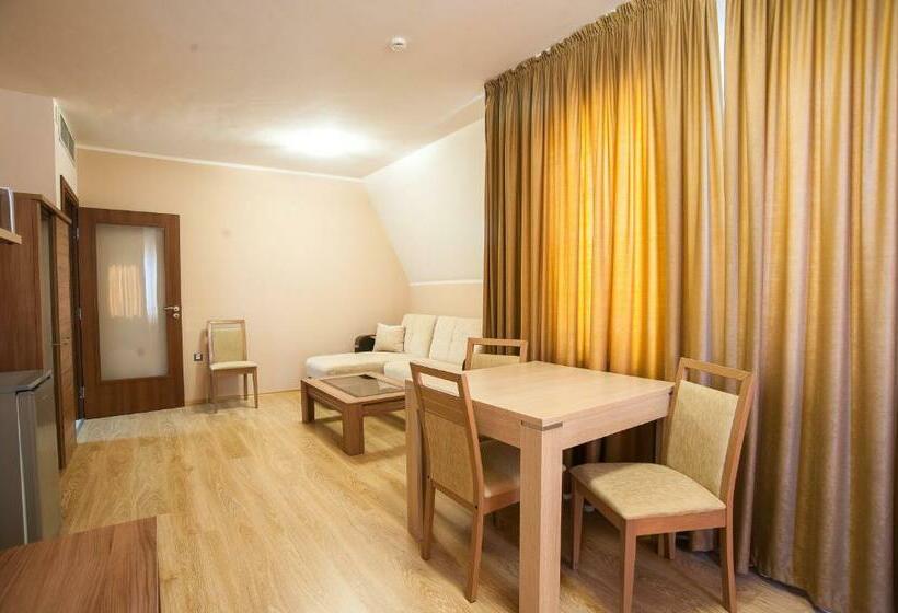 小型套房带阳台, C Comfort Hotel & Wellness