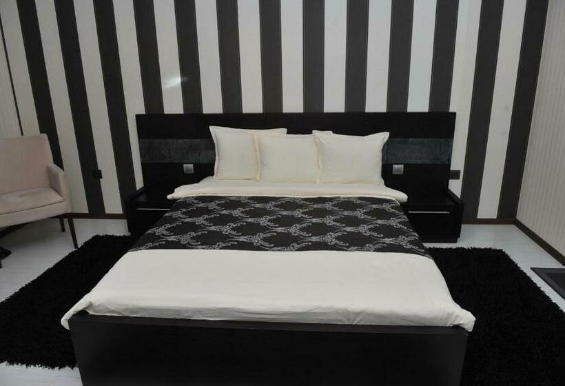 スタンダードルーム, Eros Motel