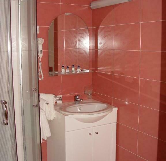 스탠다드 룸, Family Hotel Gabrovo