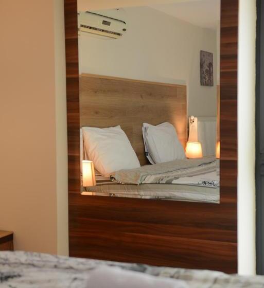 スタンダードルーム, Family Hotel Gotse Delchev