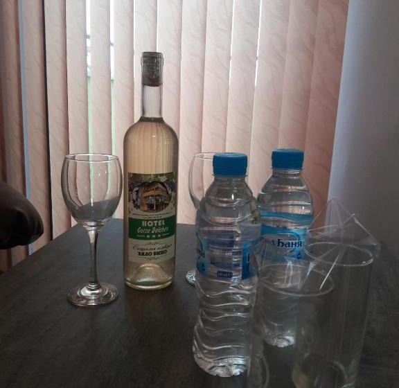 غرفة ديلوكس مزودة بشرفة, Family Hotel Gotse Delchev