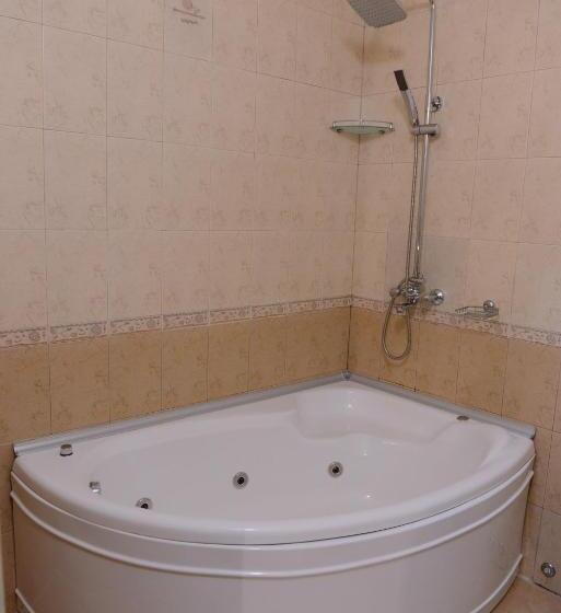 شقة ديلوكس غرفة واحدة, Family Hotel Gotse Delchev