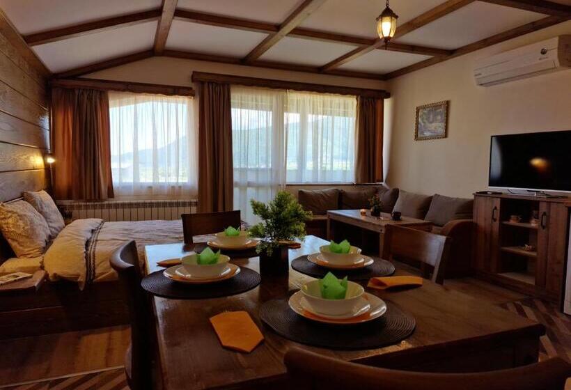 إستوديو ديلوكس, Family Hotel Gotse Delchev