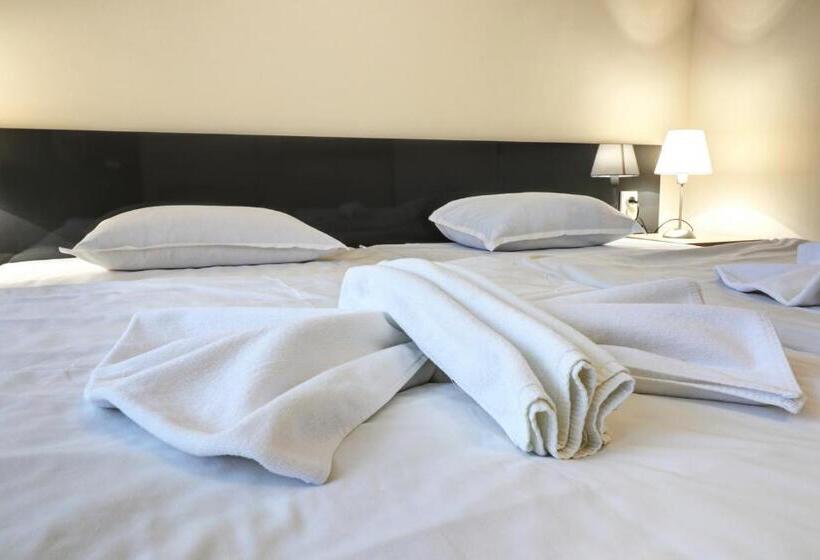 스탠다드 룸, Family Hotel Jupiter