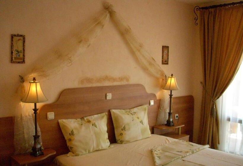 스탠다드 발코니 룸, Family Hotel Tropicana
