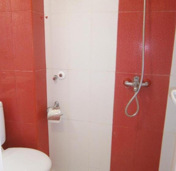 바다 전망 스위트, Family Hotel White House