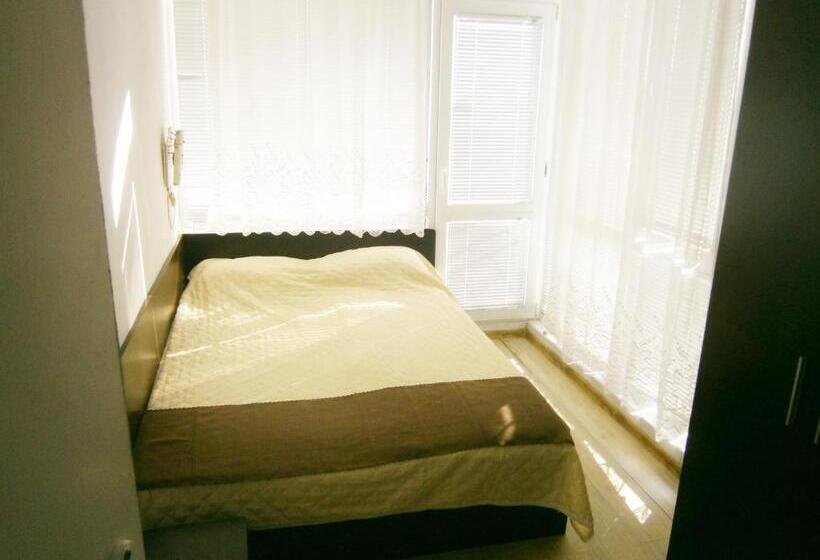 2 Bedrooms Suite Sea View, Family Hotel White House