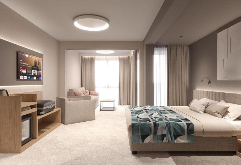 חדר סופריור עם נוף לים ומרפסת, Grand Hotel Sunny Beach   All Inclusive