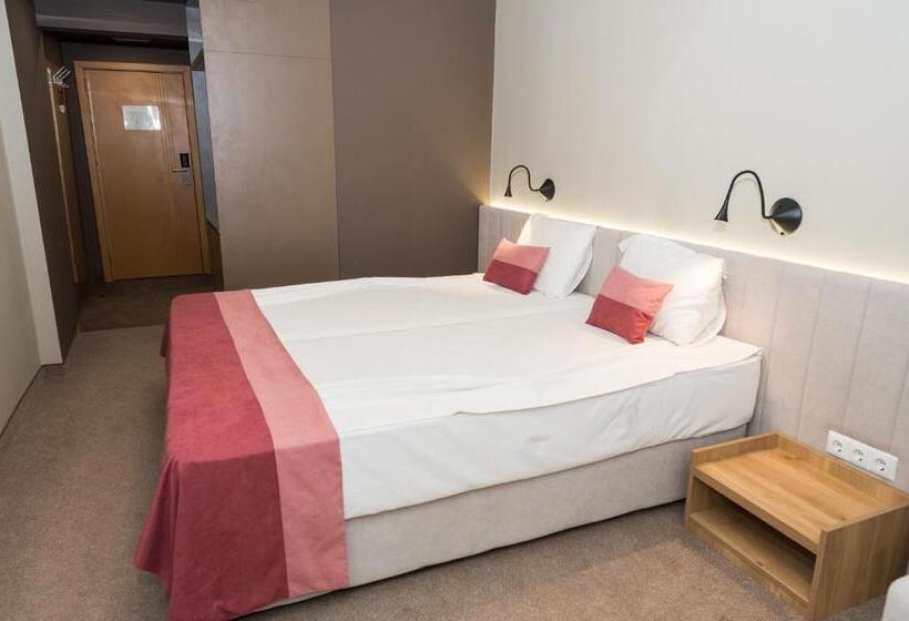 חדר סטנדרט עם מרפסת, Grand Hotel Sunny Beach   All Inclusive