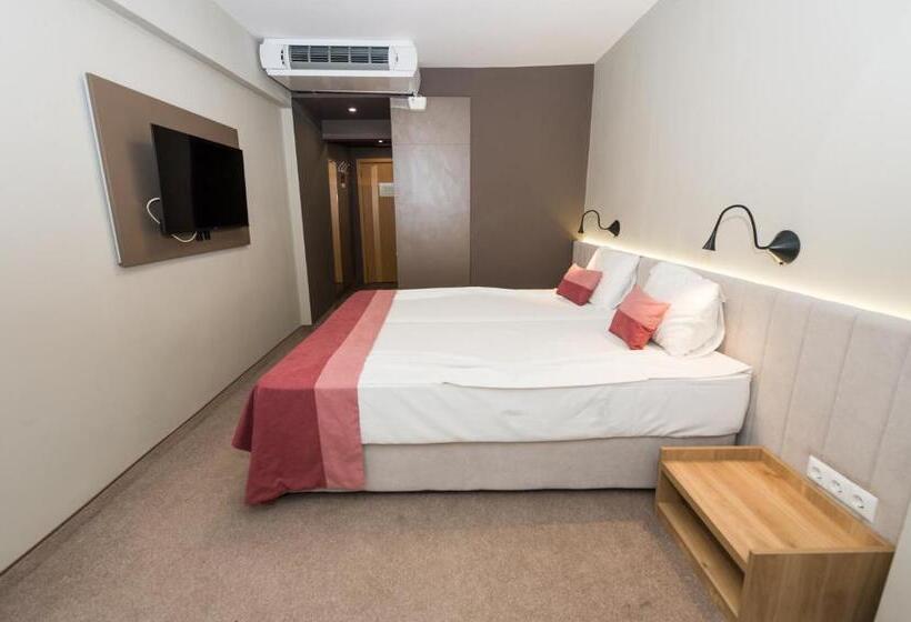 חדר סטנדרט עם מרפסת, Grand Hotel Sunny Beach   All Inclusive