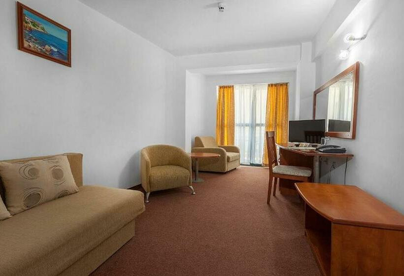 סוויטה עם מרפסת, Grand Hotel Sunny Beach   All Inclusive