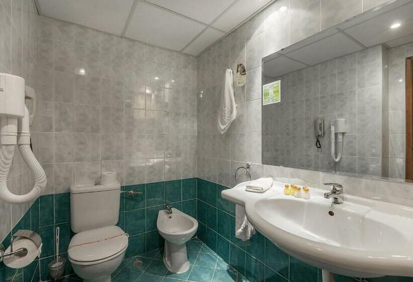 סוויטה עם מרפסת, Grand Hotel Sunny Beach   All Inclusive