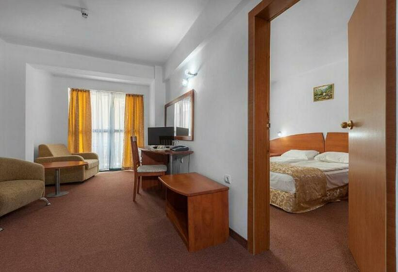 סוויטה עם מרפסת, Grand Hotel Sunny Beach   All Inclusive