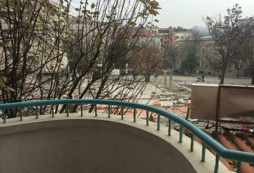 Quarto standart com varanda, Balevurov