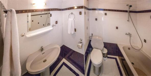 バルコニー付スタンダード４ベッドルーム, Balevurov