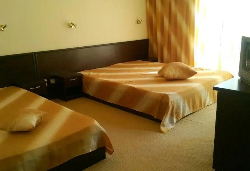 Triple Room Sea View, Blian