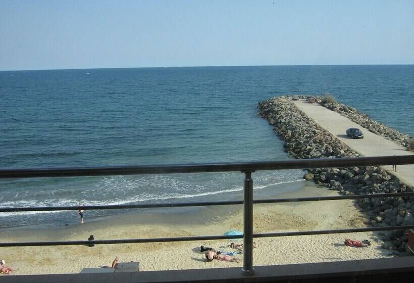 غرفة كومفورت فردية, Blian