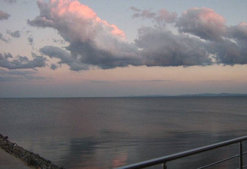 Triple Room Sea View, Blian