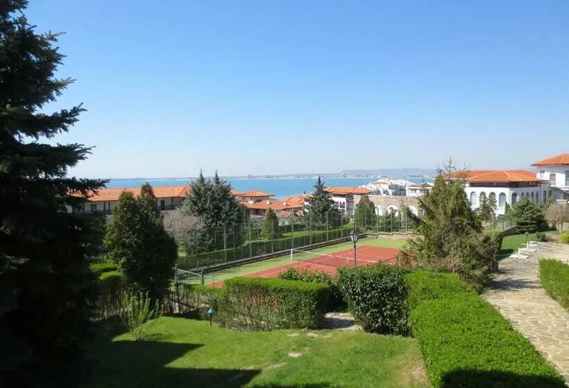 Huoneisto 2 Makuuhuonetta, Breeze Apart Complex