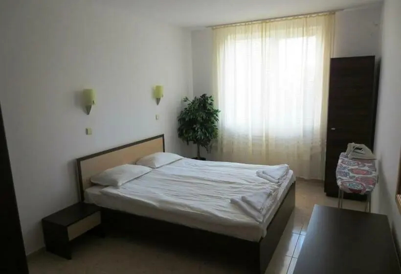Huoneisto 1 Makuuhuone, Breeze Apart Complex