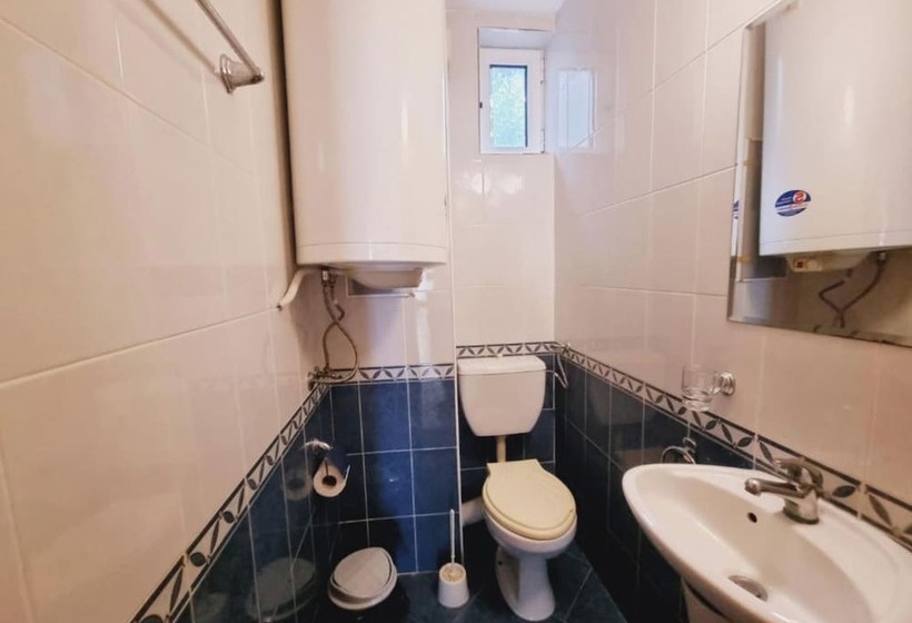 דירת שני חדרים, Breeze Apart Complex