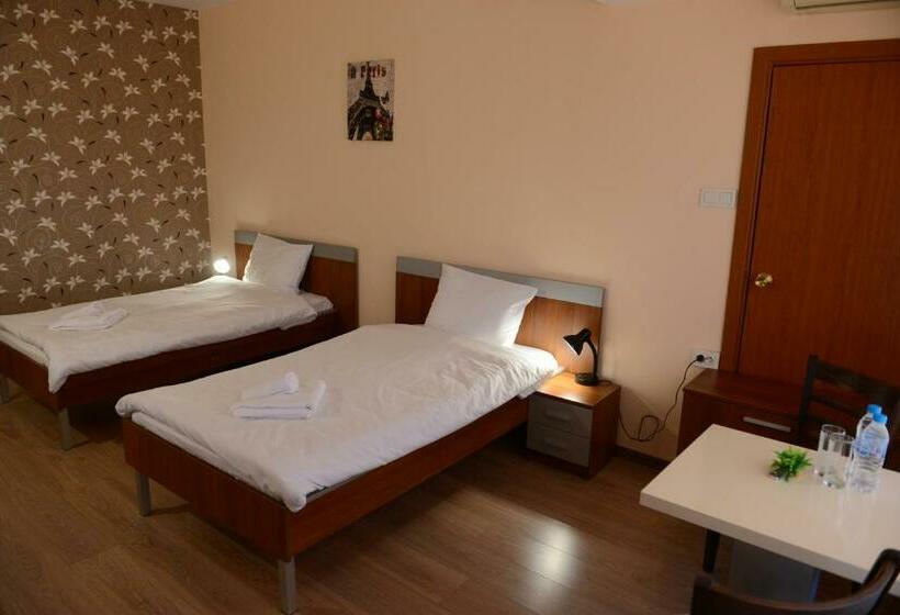 スタンダードルーム, Family Hotel Gotse Delchev