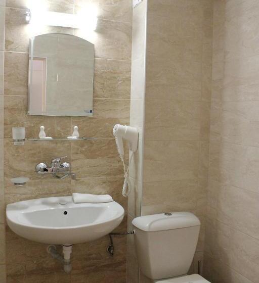 إستديو قياسى مزود بشرفة, Onyx