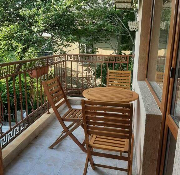 Svit Havsutsikt, Orchidea