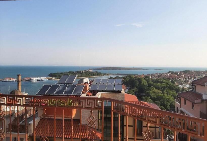 Superiorsvit Havsutsikt, Orchidea