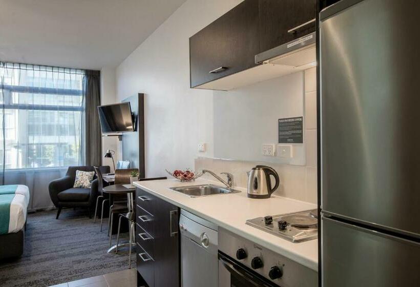 דירת שני חדרים, Quest Henderson Serviced Apartments