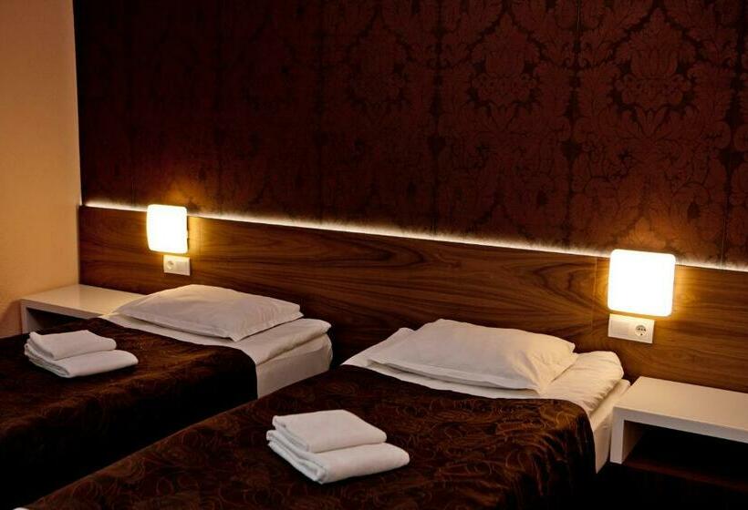 스탠다드 룸, Serdica