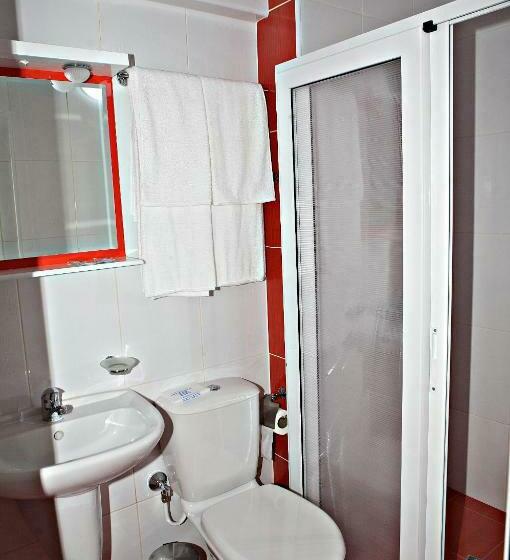 4인용 스탠다드 룸, Serdica