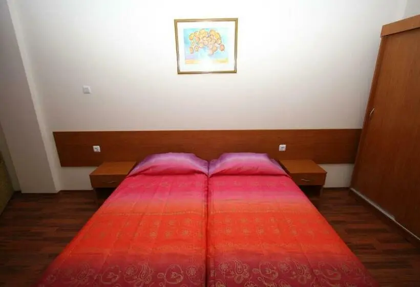 Standard-huone Parveke, Tanya