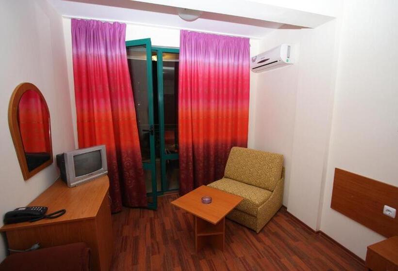 اتاق استاندارد, Tanya