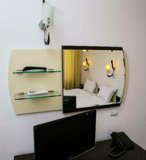 غرفة قياسية, Zlatograd