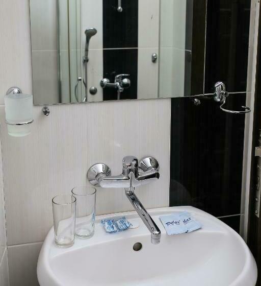 غرفة قياسية مزوَّدة بشُرفة, Zlatograd