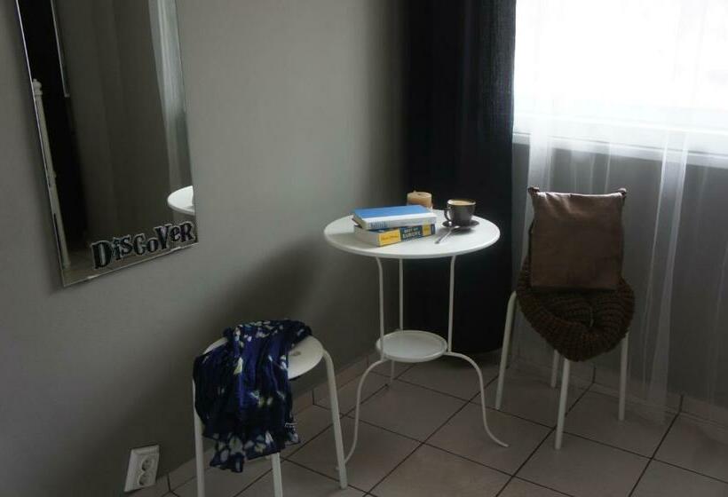 غرفة قياسية حمام مشترك, Moreto & Caffeto Hostel