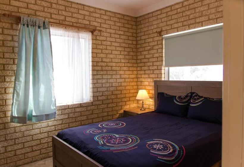 غرفة قياسية حمام مشترك, Baywatch Retreat Augusta