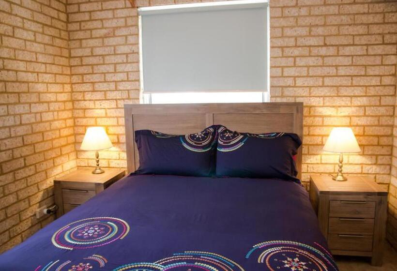 バス共有のスタンダードルーム, Baywatch Retreat Augusta