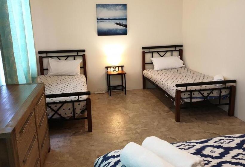 浴室共有ファミリールーム, Baywatch Retreat Augusta