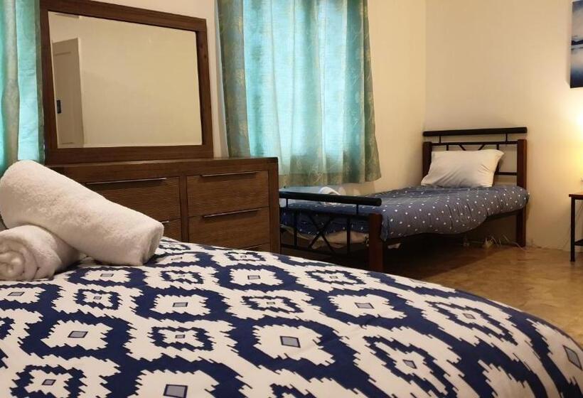 浴室共有ファミリールーム, Baywatch Retreat Augusta