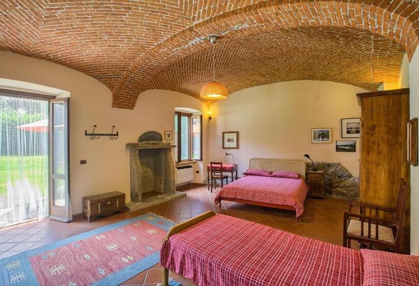 اتاق استاندارد سه نفره, B&b Cascina Moncrava