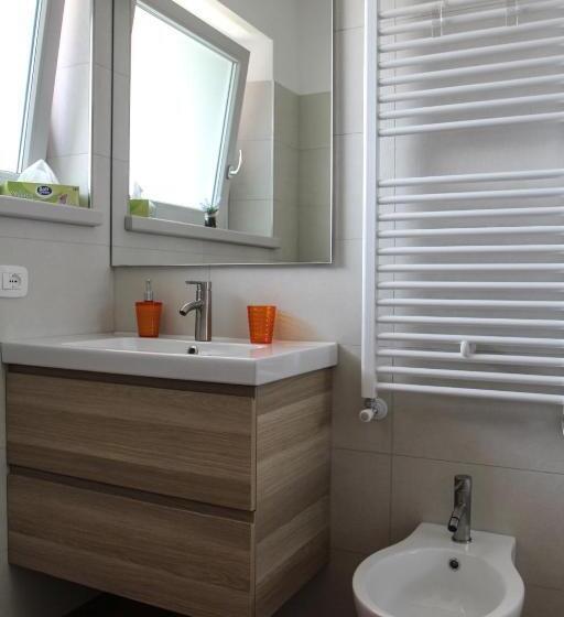 اتاق استاندارد, Al Sa Di Te