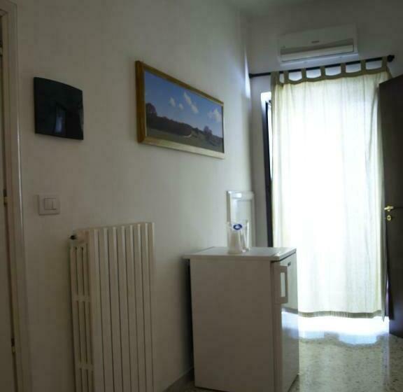 Четырехместный Номер Стандарт с Балконом, Arco Michele