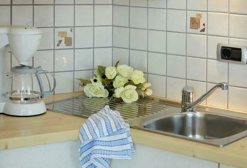 Standard-studio Parveke, Pension Talblick