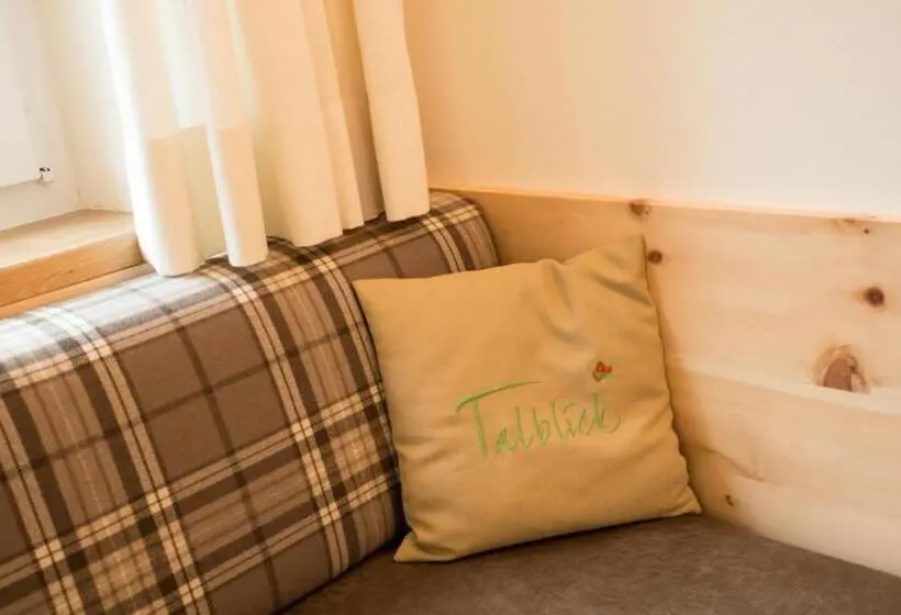 Huoneisto 1 Makuuhuone Parveke, Pension Talblick