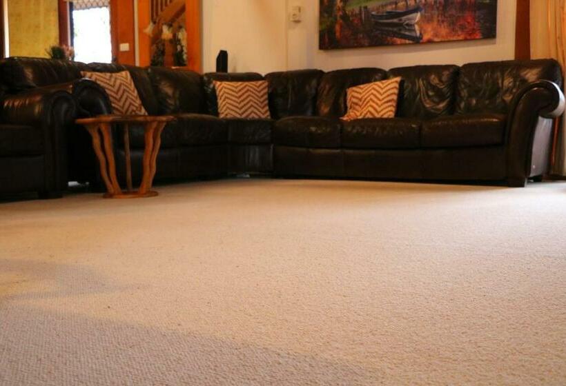 Apartament 1 Dormitori amb Vistes, Silverpoint Estate